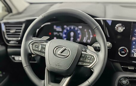 Lexus NX, 2025 год, 6 390 000 рублей, 24 фотография