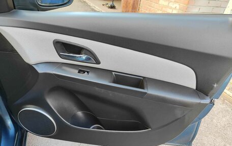 Chevrolet Cruze II, 2013 год, 775 000 рублей, 12 фотография