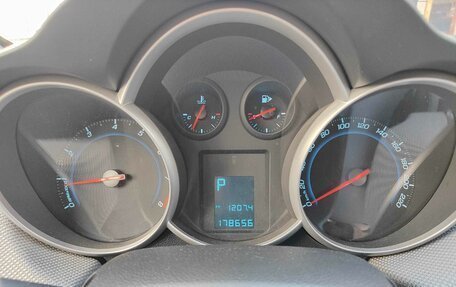 Chevrolet Cruze II, 2013 год, 775 000 рублей, 19 фотография
