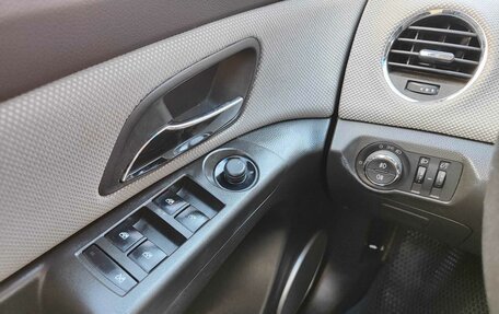 Chevrolet Cruze II, 2013 год, 775 000 рублей, 22 фотография