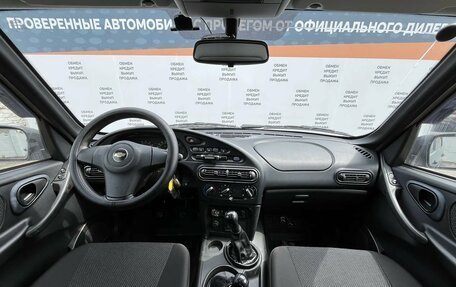 Chevrolet Niva I рестайлинг, 2012 год, 564 900 рублей, 16 фотография