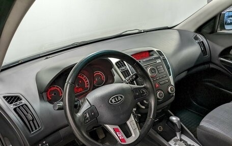 KIA cee'd I рестайлинг, 2010 год, 890 000 рублей, 13 фотография