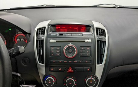 KIA cee'd I рестайлинг, 2010 год, 890 000 рублей, 23 фотография