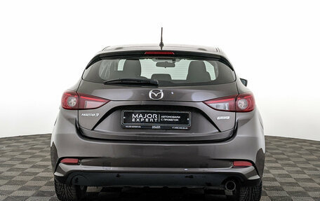 Mazda 3, 2017 год, 1 800 000 рублей, 6 фотография