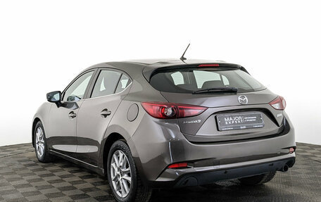 Mazda 3, 2017 год, 1 800 000 рублей, 7 фотография