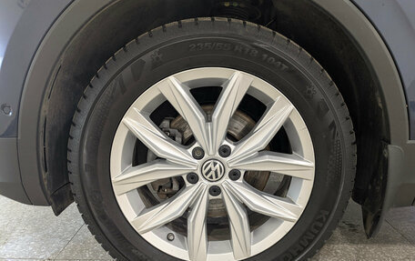 Volkswagen Tiguan II, 2017 год, 1 799 000 рублей, 12 фотография