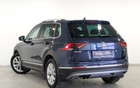 Volkswagen Tiguan II, 2017 год, 1 799 000 рублей, 7 фотография