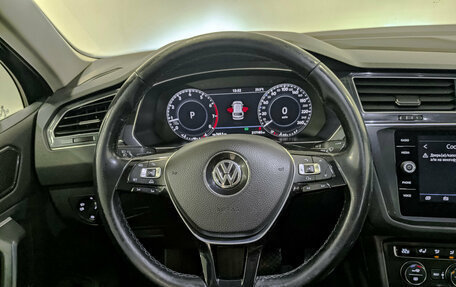 Volkswagen Tiguan II, 2017 год, 1 799 000 рублей, 21 фотография