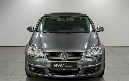 Volkswagen Jetta VI, 2010 год, 790 000 рублей, 2 фотография