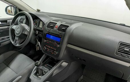 Volkswagen Jetta VI, 2010 год, 790 000 рублей, 19 фотография