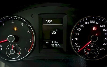 Volkswagen Jetta VI, 2010 год, 790 000 рублей, 25 фотография