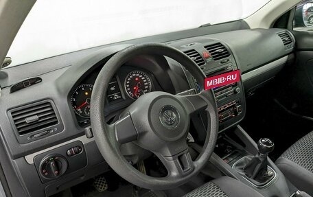 Volkswagen Jetta VI, 2010 год, 790 000 рублей, 13 фотография