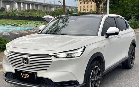 Honda Vezel, 2023 год, 1 420 000 рублей, 1 фотография