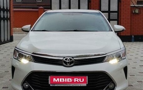 Toyota Camry, 2016 год, 2 350 000 рублей, 1 фотография