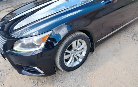 Lexus LS IV, 2013 год, 1 700 000 рублей, 3 фотография