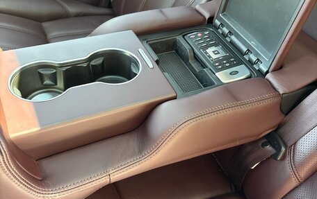 Land Rover Range Rover IV рестайлинг, 2014 год, 4 100 000 рублей, 7 фотография