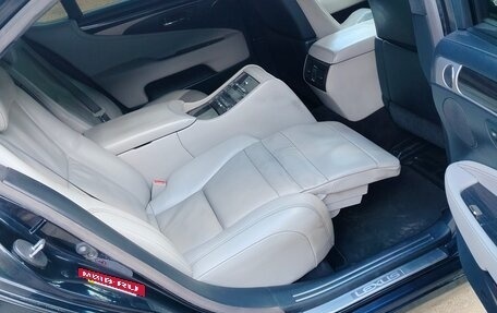 Lexus LS IV, 2013 год, 1 700 000 рублей, 25 фотография