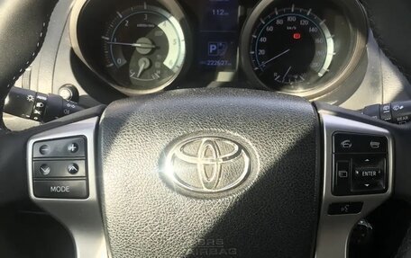 Toyota Land Cruiser Prado 150 рестайлинг 2, 2013 год, 2 750 000 рублей, 6 фотография