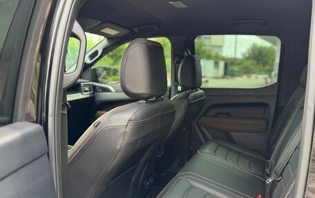 Volkswagen Amarok, 2023 год, 7 800 000 рублей, 17 фотография