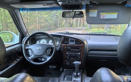 Nissan Pathfinder, 2002 год, 690 000 рублей, 7 фотография