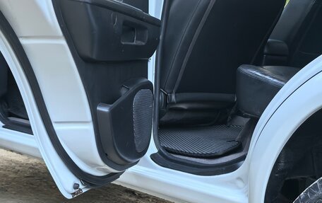 Nissan Pathfinder, 2002 год, 690 000 рублей, 14 фотография
