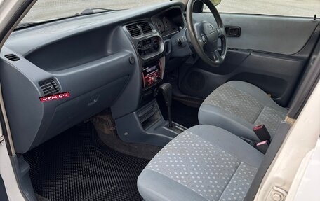Toyota Duet, 2001 год, 260 000 рублей, 10 фотография