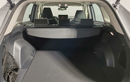 Toyota RAV4, 2025 год, 5 690 000 рублей, 15 фотография