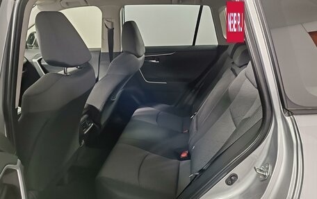 Toyota RAV4, 2025 год, 5 690 000 рублей, 18 фотография