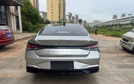 Hyundai Elantra, 2021 год, 1 150 000 рублей, 5 фотография