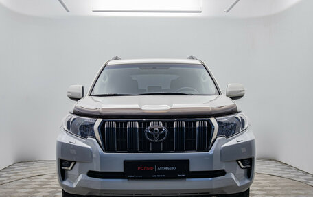 Toyota Land Cruiser Prado 150 рестайлинг 2, 2018 год, 4 789 000 рублей, 8 фотография