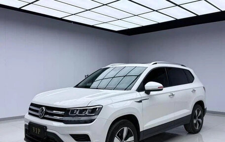 Volkswagen Tharu, 2022 год, 1 490 000 рублей, 3 фотография