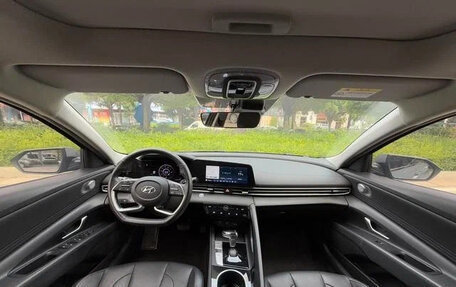 Hyundai Elantra, 2022 год, 1 305 000 рублей, 11 фотография