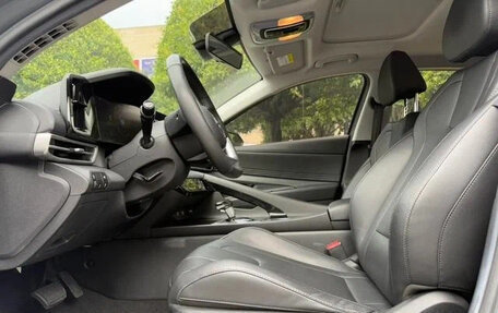 Hyundai Elantra, 2022 год, 1 305 000 рублей, 9 фотография