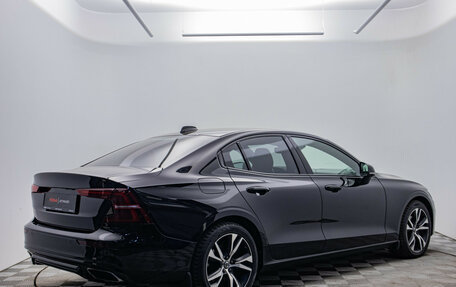 Volvo S60 III, 2019 год, 3 520 000 рублей, 5 фотография