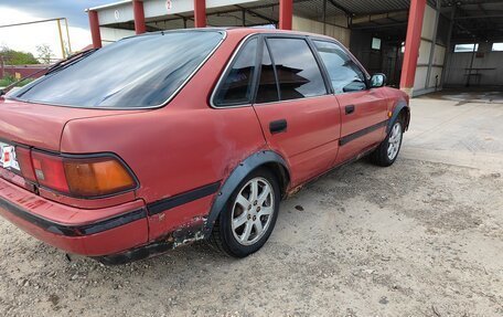 Toyota Carina, 1990 год, 90 000 рублей, 3 фотография