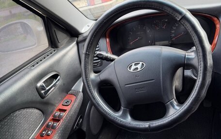 Hyundai Sonata IV рестайлинг, 2006 год, 550 000 рублей, 11 фотография