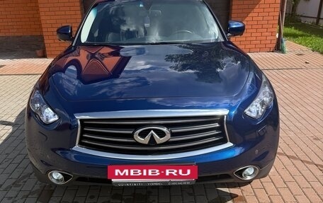 Infiniti QX70, 2016 год, 3 300 000 рублей, 2 фотография