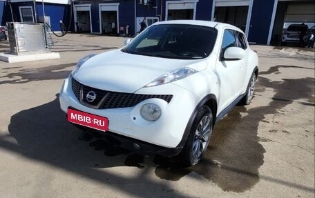 Nissan Juke II, 2013 год, 880 000 рублей, 1 фотография