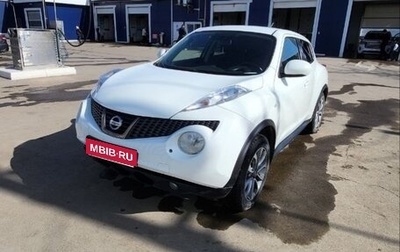Nissan Juke II, 2013 год, 880 000 рублей, 1 фотография