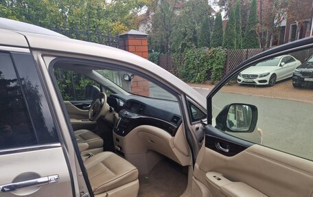 Nissan Quest IV, 2013 год, 700 000 рублей, 3 фотография