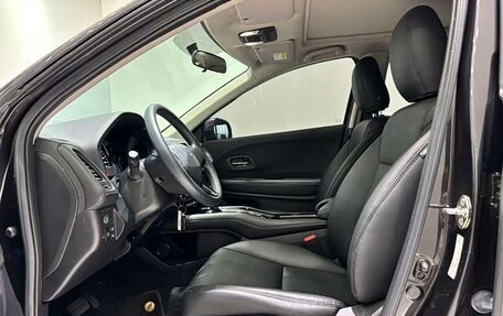 Honda Vezel, 2022 год, 1 420 000 рублей, 7 фотография