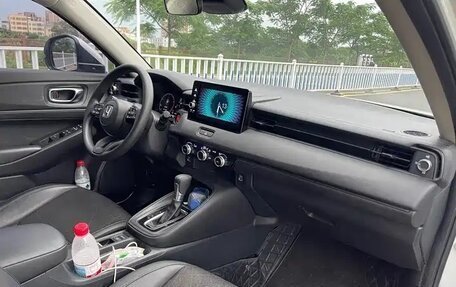 Honda Vezel, 2023 год, 1 420 000 рублей, 9 фотография