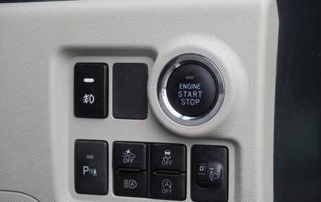 Toyota Passo III, 2019 год, 899 000 рублей, 21 фотография