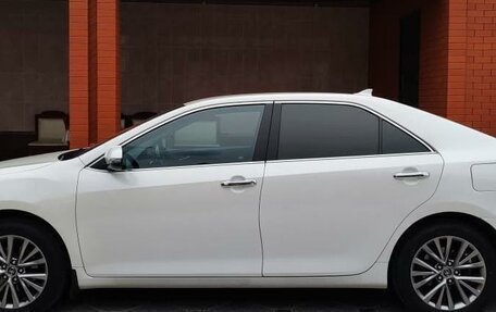 Toyota Camry, 2016 год, 2 350 000 рублей, 2 фотография