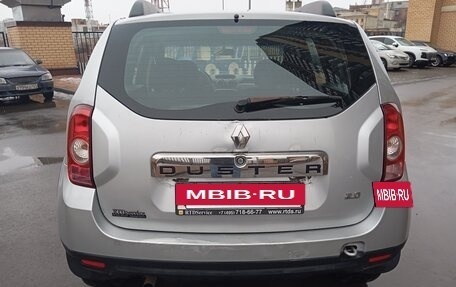 Renault Duster I рестайлинг, 2014 год, 699 000 рублей, 2 фотография