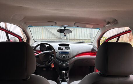 Chevrolet Spark III, 2011 год, 450 000 рублей, 16 фотография