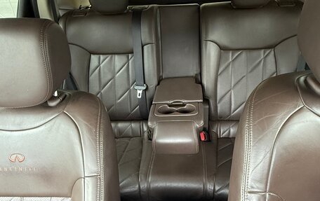Infiniti QX70, 2014 год, 2 700 000 рублей, 28 фотография