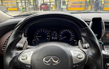 Infiniti QX70, 2014 год, 2 700 000 рублей, 26 фотография