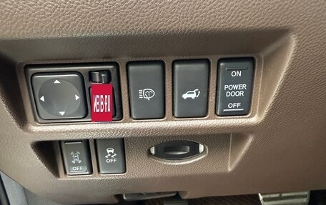 Infiniti QX70, 2014 год, 2 700 000 рублей, 30 фотография