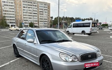 Hyundai Sonata IV рестайлинг, 2001 год, 349 000 рублей, 3 фотография